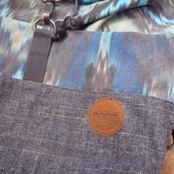 Dakine Ryder Backpack 24L blue chevron grey gray ikat canvas drawstring Bag - Picture 2 of 12